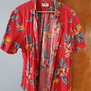 Old Navy short sleeve Hawaiian button down short